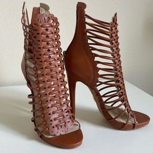 Bebe - Brown - Size 5.5 - never worn